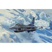  F-16D Fighting Falcon 1:72 Plastic Model Kit 03844