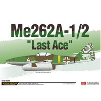  Me262A-1/2 Last Ace Plastic Model Kit 1:72 12542