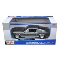 Special Edition 1:24 1967 Ford Mustang (MAI31260) Colour May Vary